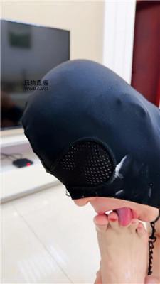 【楚楚】闻舔腋下/裸足踩踏喂食/磕头求虐 bf50697