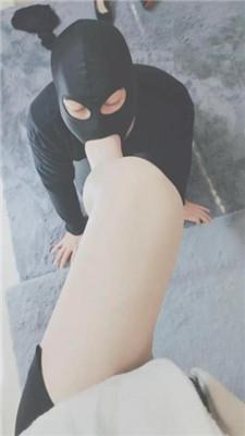 【云儿公主】黑丝高跟恋足舔/脚插嘴