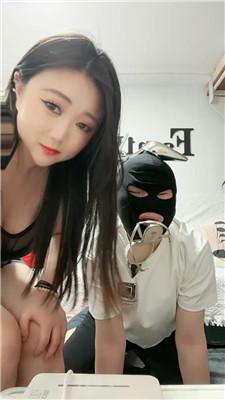 【小怪兽】嘴叼高跟-袜子塞嘴虐打 JS250207-20