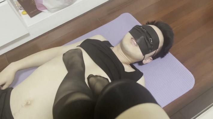 【黑丝诱惑】沐沐女主首次露脸带剧情调教家奴 YC-230321-2