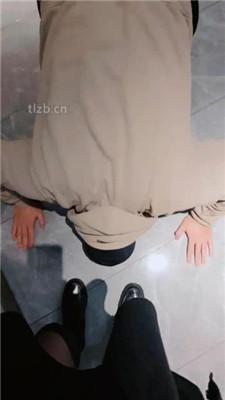 【舒苒】跪舔皮鞋及膝袜-黑丝诱惑