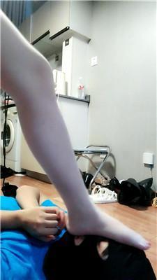 【林清雅】短靴肉丝踩踏-吊绑重度鞭打 JS250413-26