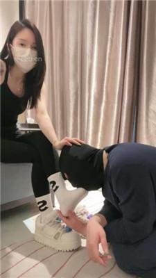 【筱月】健身后运动鞋白袜气味控制