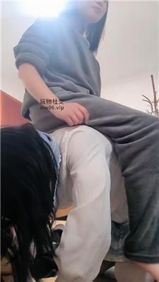 【霓霓女王】玉足生活化虐圈养奴 JS250106-32