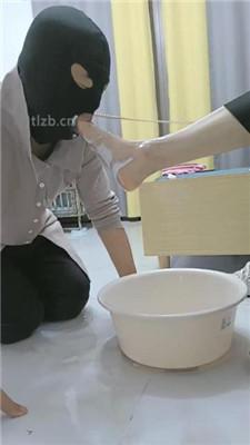 【朱迪女王】双S-伺候主人吃饭/狗嘴沐足【双视角版】