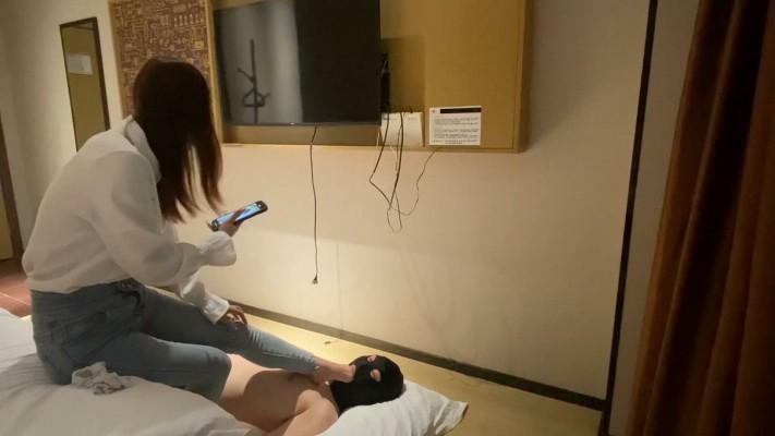 【黑丝诱惑】沐沐女主暴力调教上海狗 YC-230408-9