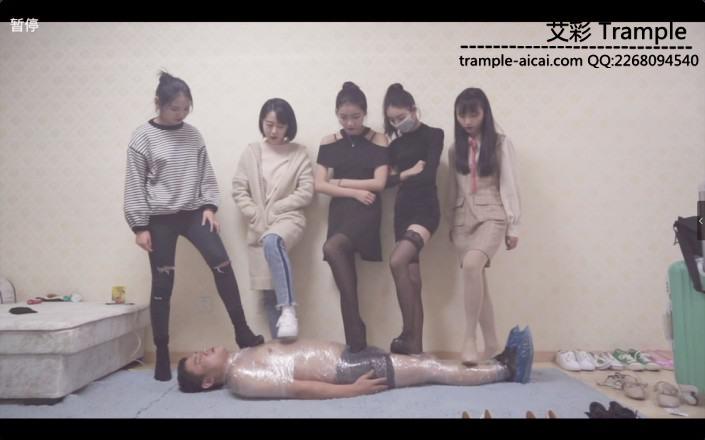 5s保鲜膜包暴力踩踏