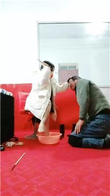 【沐颜】狗继父伺候我沐足【双视角版】 JS250216-12