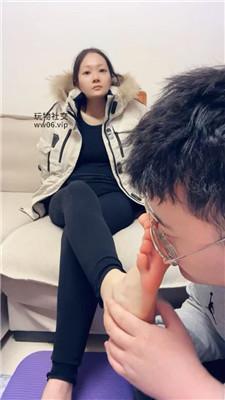 【埋汰】冲锋衣女神玉足蹂躏虐 JS250208-24