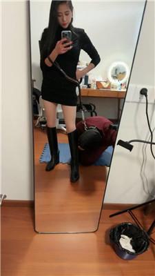 【爱丽丝】骑马狗爬/长靴踩虐/闻舔腋下 bf49462