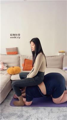 【埋汰】牛仔裤坐脸/原味棉袜脚踩虐 JS250109-31