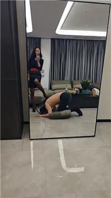 【羽薇】镜前胯下辱-黑丝高跟踩虐/坐脸 JS250118-41