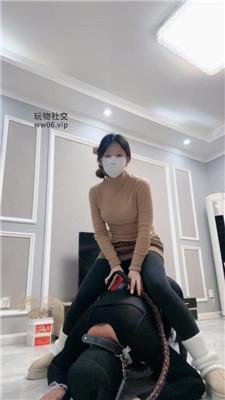 【优优sama】丝袜塞嘴/狂抽耳光/雪地靴踩踏/骑马 bf49366