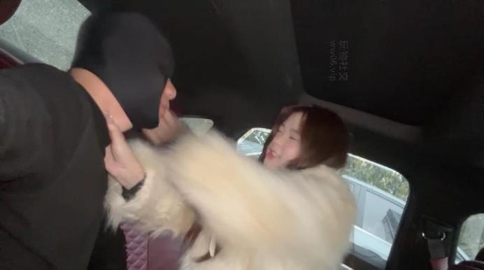 【狗哥】车内教素人小姐姐玩SM JS250125-5