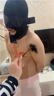 【小凤梨】磕头求虐-滴蜡 JS250419-11