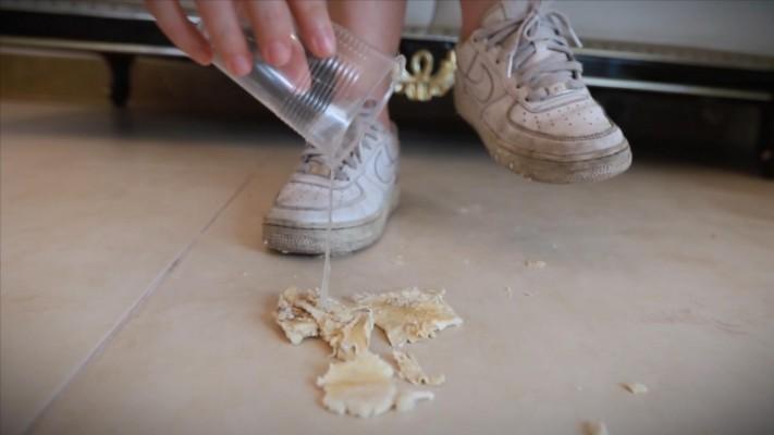 〖H.P.L栖心之栈〗—采萱竖中指羞辱POV