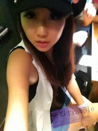 phoenix 皮靴踩出血