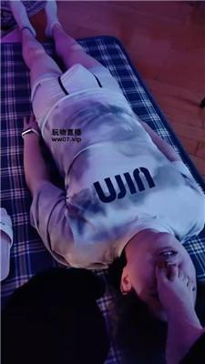 【魔鬼天使】虐狗笼里的废物奴 bf51131