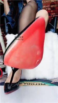 【美柠】早些废5实名羞辱    250201-3