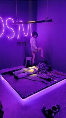 【凌薇大小姐】短靴白袜踩虐/尝试各种刑具 bf50913