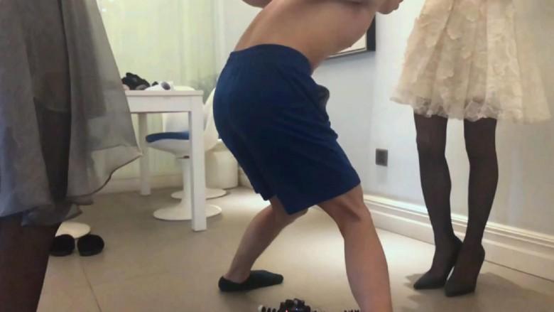 〖H.P.L栖心之栈〗—夏芙、芷晴黑丝踢踹双奴