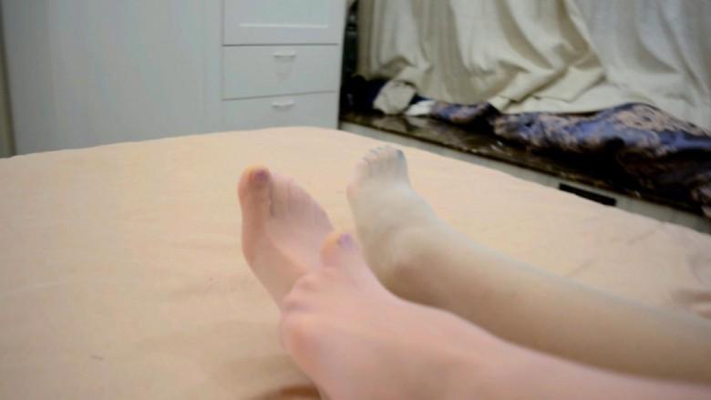 〖H.P.L栖心之栈〗—芷晴夏芙连衣裙丝袜美腿之下