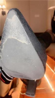 【盛捷女王】性感女王-长靴黑丝脚玩虐-内裤套头【上】