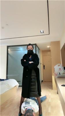 【多多】骑马骑脖/高跟踩踏 JS250312-17