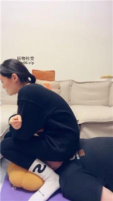 【埋汰】健身超臭白袜踩教练【上】 bf49808