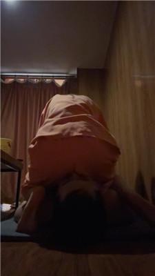 【艾斯】沐足店技师用脚虐顾客 bf50979