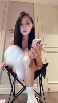 【曼依】爬进来    250221-16