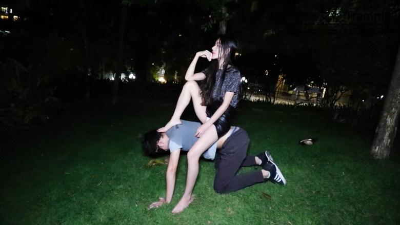 〖H.P.L栖心之栈〗—芷晴深夜羞辱醉汉