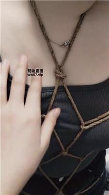 【心怡】捆绑母畜虐 JS250325-38