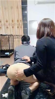 【心魔】寂寞少妇的脚下奴 JS250210-7