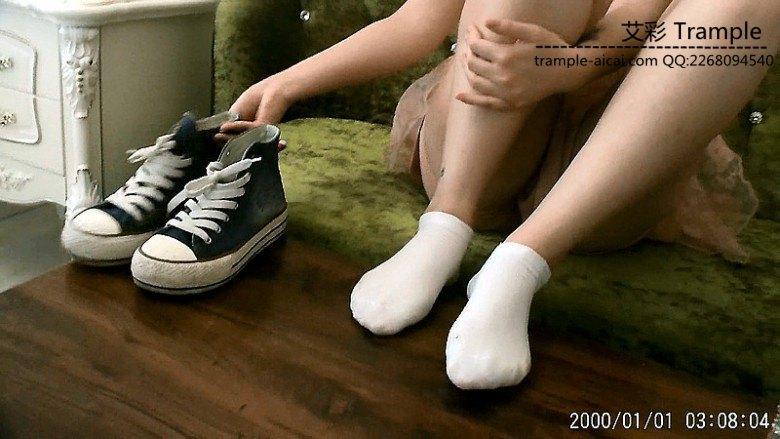 大二学生帆布棉袜虐裆