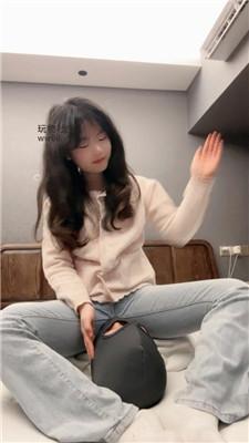 【猴歌】腿绞牛仔裤坐脸/白袜脚踩 bf50401
