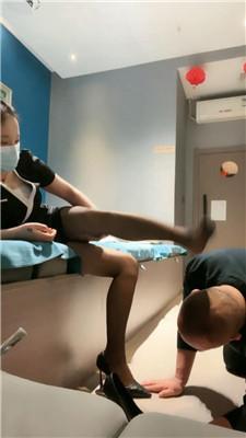 【西北傻子】足浴店开发技师女神虐 JS250305-13