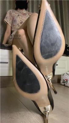 【青岛冰卿】运动裤丝袜高跟轮流    250216-20