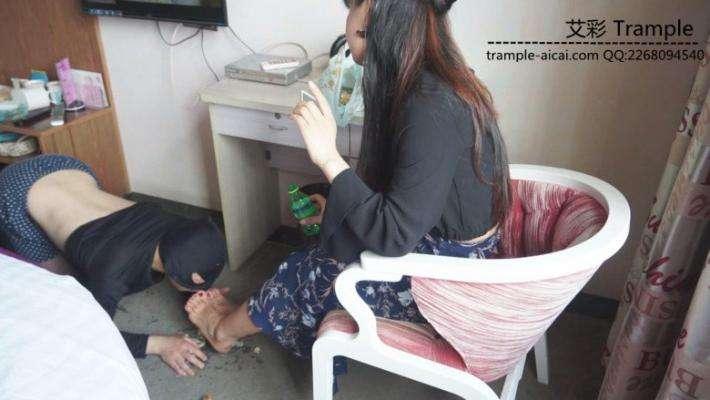 悦悦小主调教狗奴