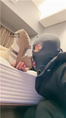 【肉肉sama】狗舌清理脏鞋底-全体重踩踏 bf50578