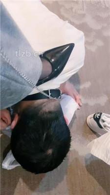 【曦姐】白袜塞嘴/跪舔高跟黑丝/脚下喂食【完整版】