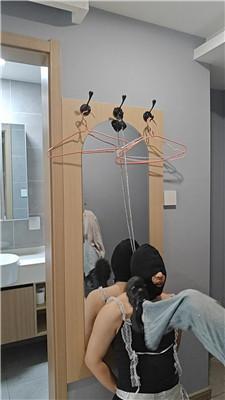 【陶拉大人】拴住变装奴羞辱 JS250412-4