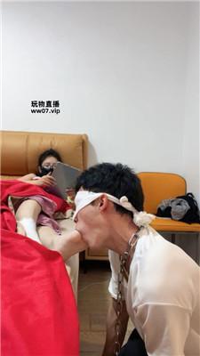 【南月女神】圈养家奴伺候起床 JS250306-29