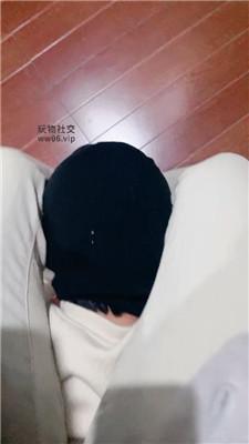 【沐沐大大】跪舔女神的脏运动鞋 bf50123