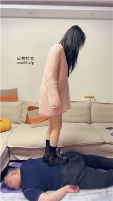 【埋汰】骑马抽耳光/黑丝脚踩虐 bf49105