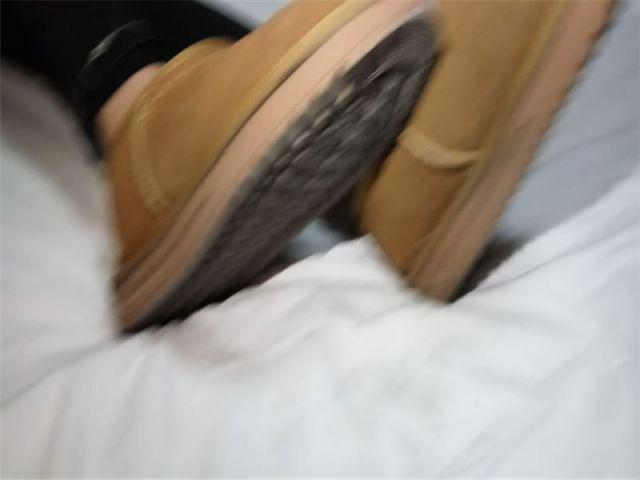 GB16112101鸽宝S第一视角雪地靴裸足语言羞辱调教