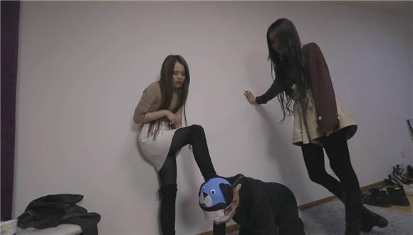 南一和小贝双人组暴踹家奴（独家发布版本）