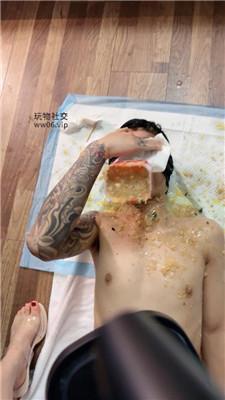 【可贞sama】重口-强制喂食呕吐物 bf49790