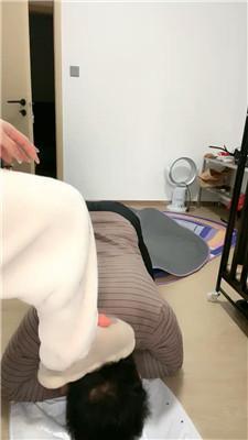 【薇薇情侣主】圈养奴脚下伺候【上】JS250123-5