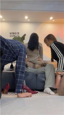 【松紫大大】群调群虐-公开处刑绿帽老公 bf50097